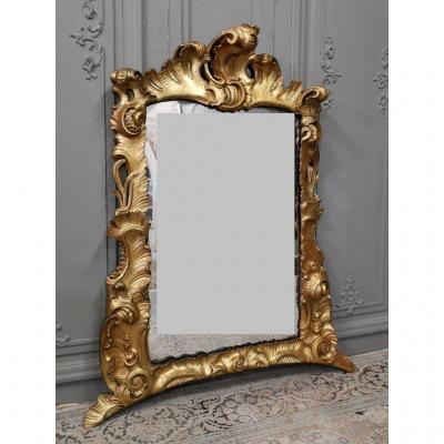 Miroir Italien En Bois Doré d'époque Louis XV. Milieu XVIIIème