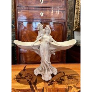 Biscuit Flower Women