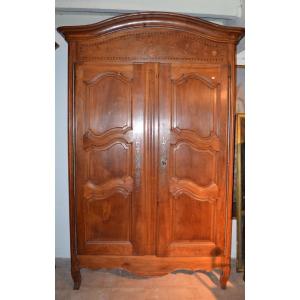 Louis XV-xvi Transition Gendarme Hat Cabinet