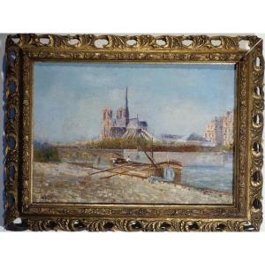 Houseboat At Quay In Front Of Notre Dame In Paris