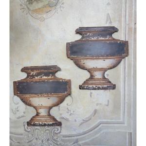 Pair Of Painted Sheet Metal Silhouettes Representing Vases. Directoire Period