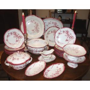 Part Of An Early 20th Century Ironware Table Service, Tournesol Model, Creil And Montereau