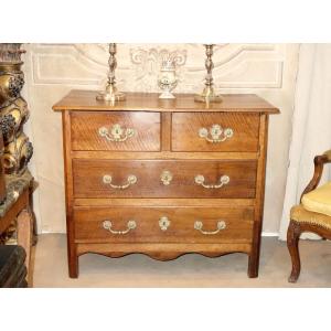 Small Louis XV Period Chest Of Drawers In Walnut