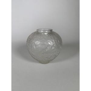 René Lalique (1860-1940) “gui” Model Vase In Glass 1920 Art Nouveau