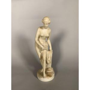 Alabaster Sculpture Diane Au Bain After Falconet (1716-1791) 19th Century