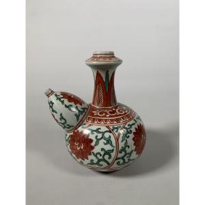 Kendi Porcelain Hookah Base Japan Meiji Era Late 19th Century