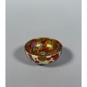 Satsuma Earthenware Bowl, Meiji Period, 19th Century, Mille-fleurs Pattern, Japan