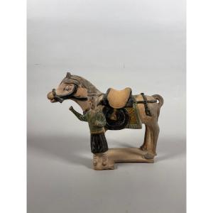 Ming Dynasty Mingqi Figurine Of A Groom, Terracotta - China, 22cm, Archaeology