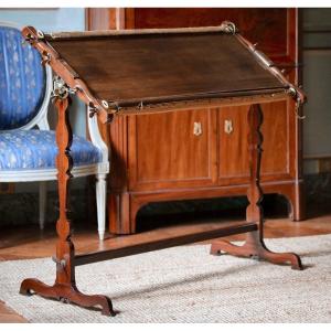 Mahogany Loom