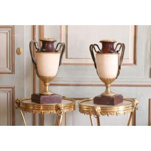 Pair Of Late 18th Century Vases