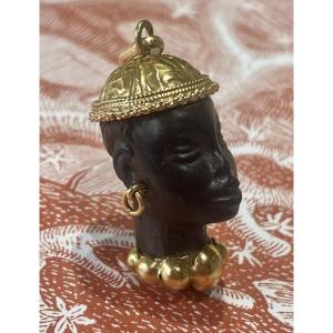 “moretto” Pendant In 18 Ct Gold And Ebony