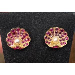 Rubis And Gold Earrings