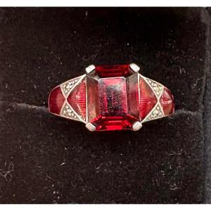 Silver Ring With Garnet And Marcasite Enamel