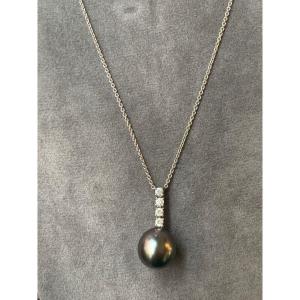 Tahiti Pearl And Diamonds  Necklace