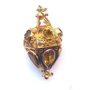 Gold Pendant