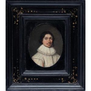 Early 17th Century Oil On Copper Portrait Of A Gentleman (c.1610)