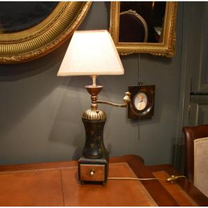 Coffee Grinder-shaped Lamp