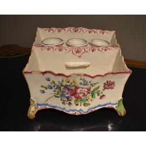 Onion Crate In Earthenware From The East Of The 18th