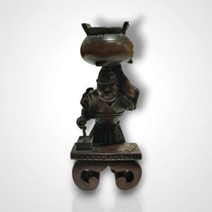 Japanese Wooden Okimono Depicting General Goshisho, Meiji Era (1868-1912)