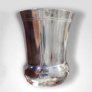 Art Deco Cup In Solid Silver, 20th Century.