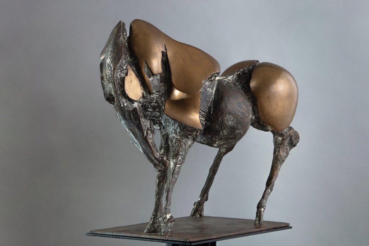Cavallo in bronzo di Nag Arnoldi (Locarno 1928 - Lugano 2017).-photo-3