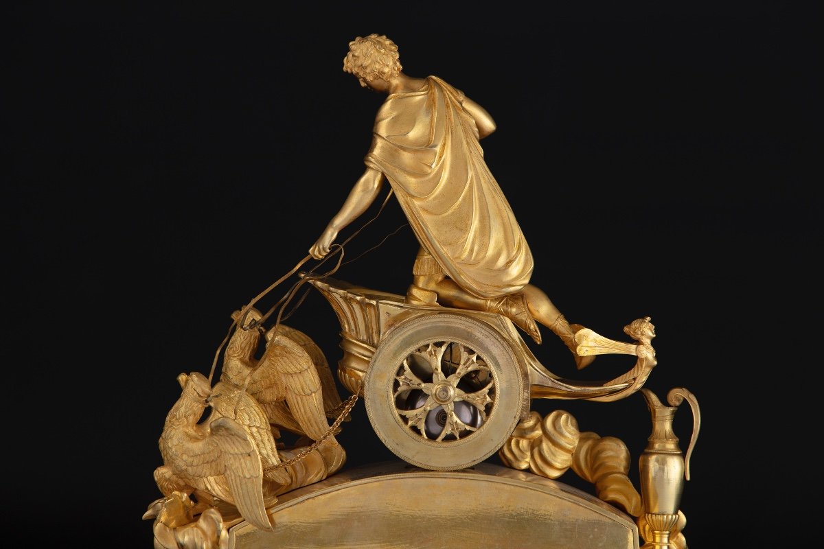Importante pendola in bronzo dorato e finemente cesellato rappresentante Ganimede su un carro-photo-5