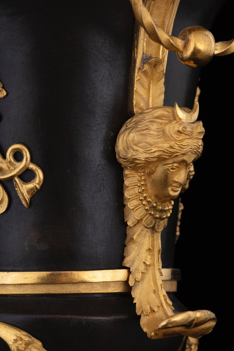 Importante vaso in bronzo, Russia, inizio del XIX secolo-photo-1