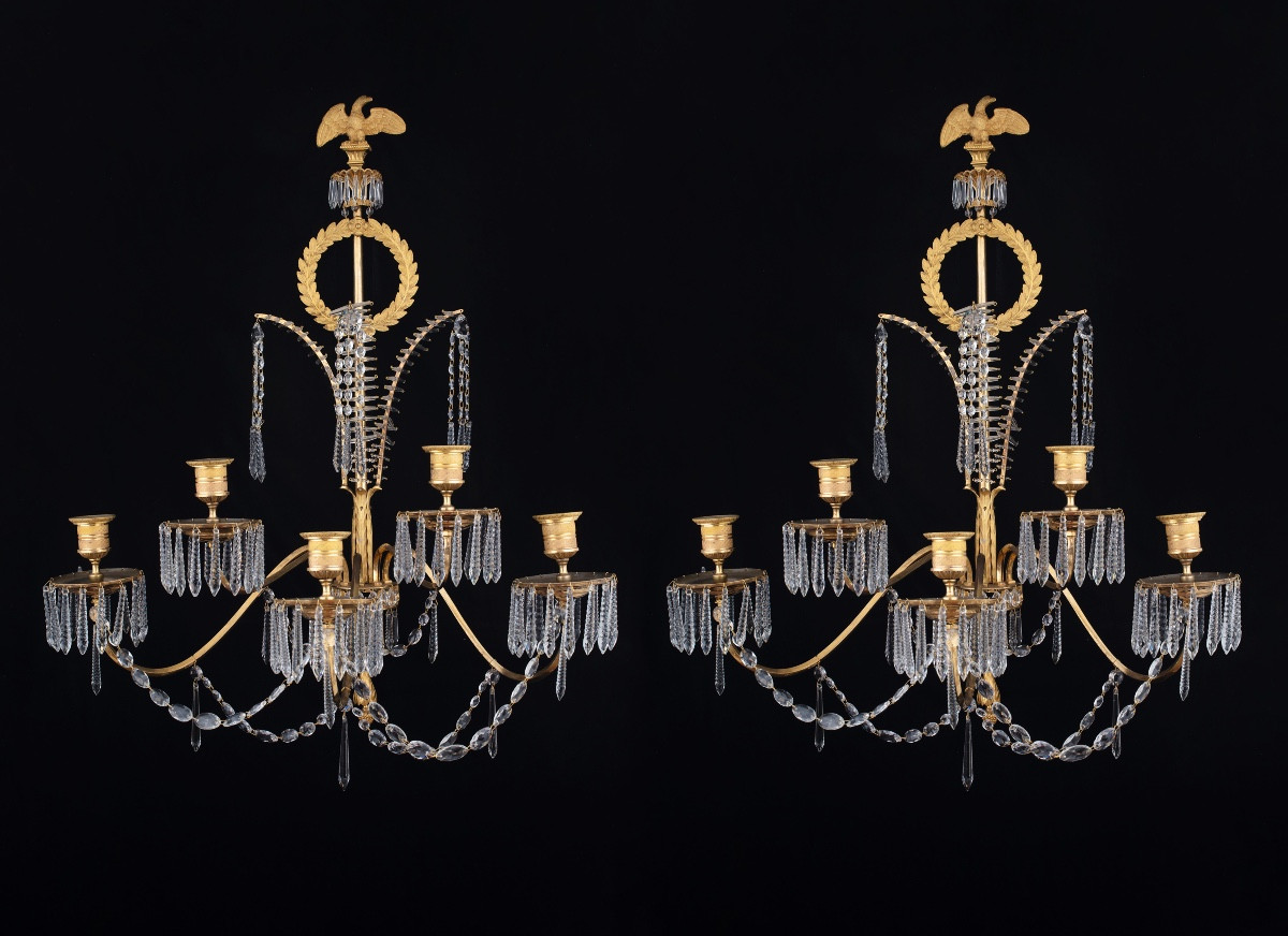 Coppia di importanti Appliques in bronzo dorato e cristallo, Francia, 1805 circa