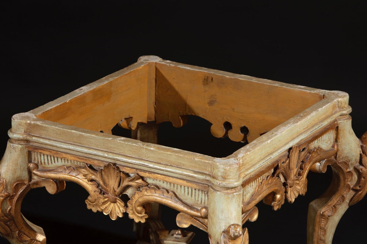 Coppia di panchetti in legno laccato e piano in marmo-photo-4