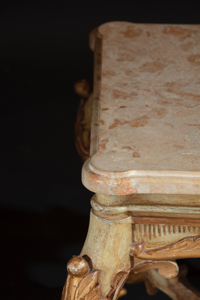 Coppia di panchetti in legno laccato e piano in marmo-photo-4