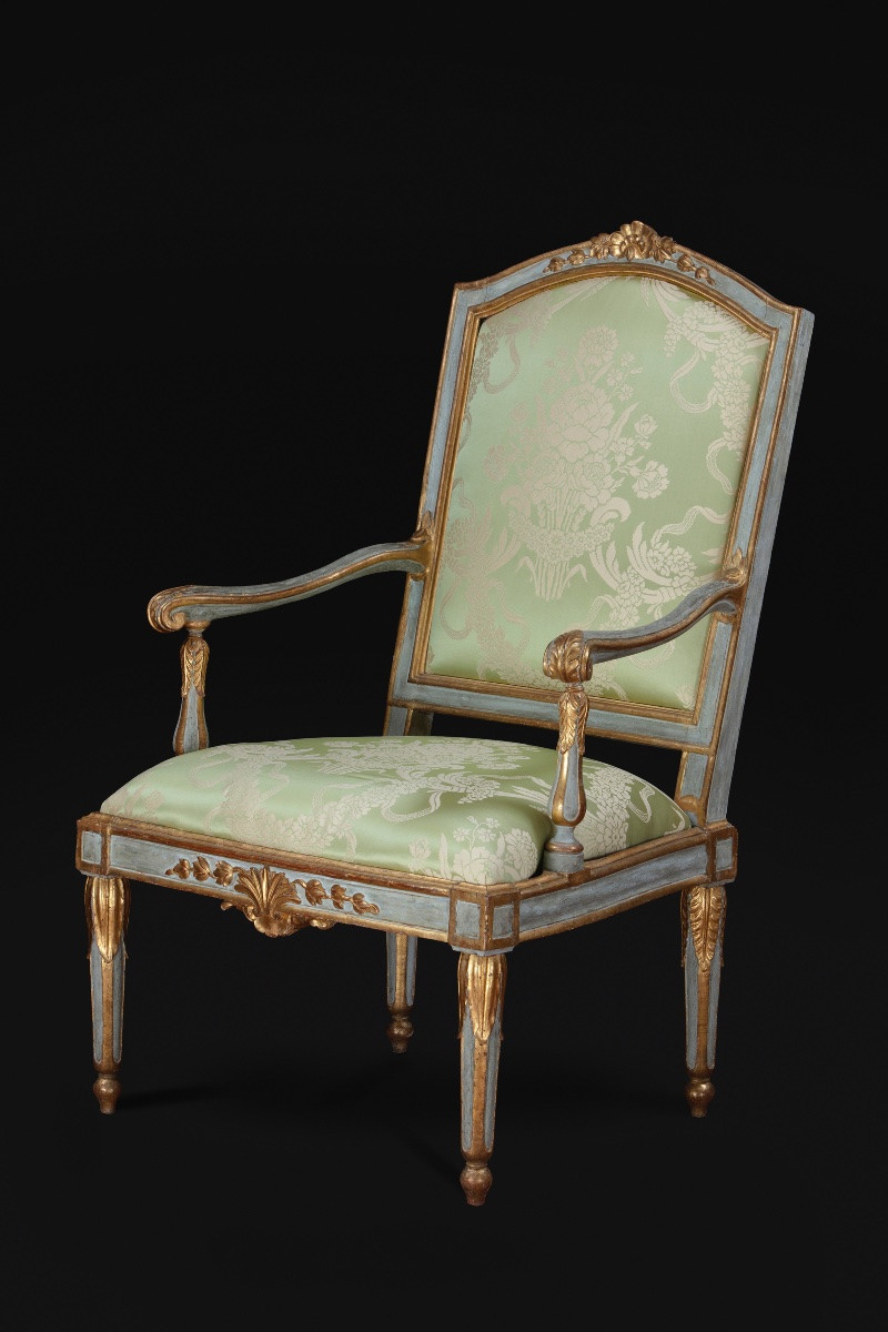 Set di quattro poltrone laccate e dorate Luigi XVI, manifattura genovese-photo-4
