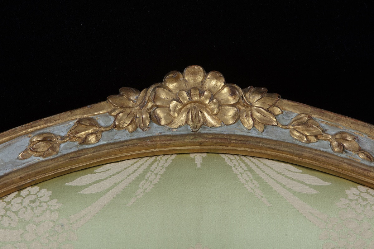 Set di quattro poltrone laccate e dorate Luigi XVI, manifattura genovese-photo-1