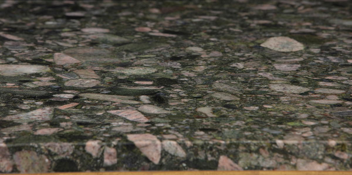 Coppia di consolles in legno dorato e scolpito con piano in granito, Epoca Luigi XVI-photo-3