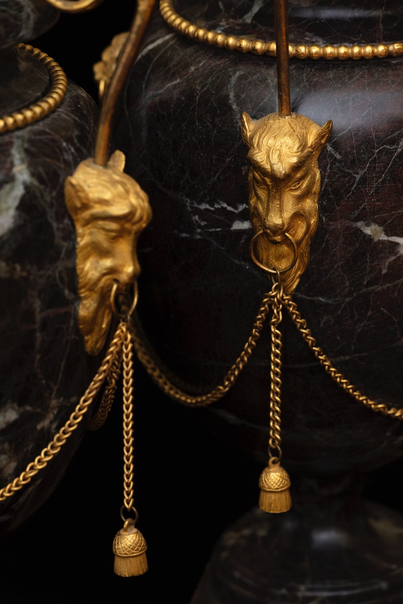 Coppia di importanti vasi Luigi XVI in marmo rosso Levanto -photo-3