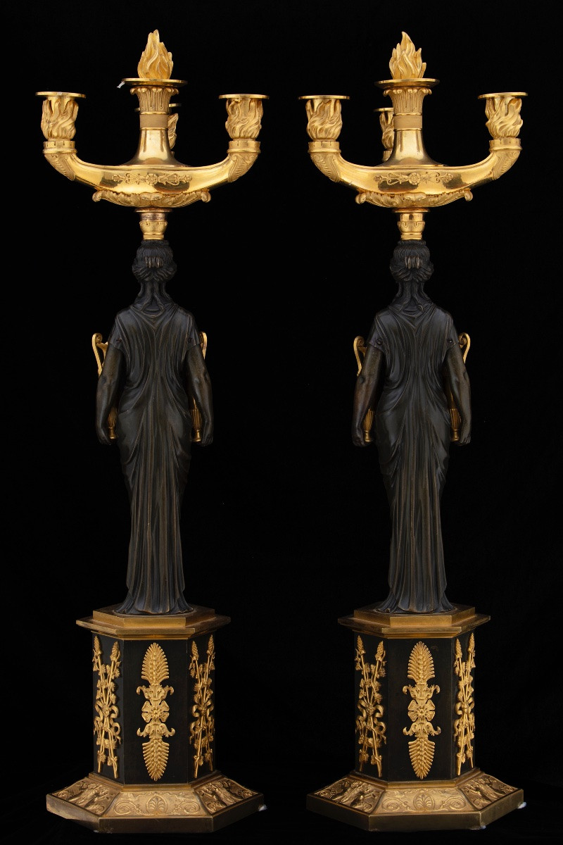 Coppia di candelabri Impero in bronzo brunito e dorato al mercurio, prima metà del XIX secolo.-photo-3