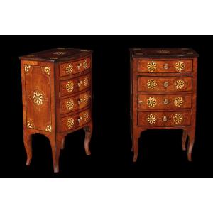 Coppia di comodini Lombardi