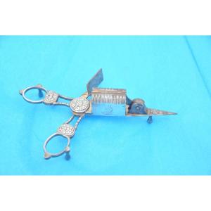 Candle Snuffer: Pair Of Candle Snuffing Scissors 