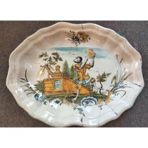 Turin Lyon Dish With Eighteenth Monkey