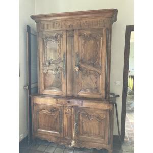 Delightful Walnut Sideboard, 18th Century.