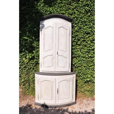 Old Woodwork Door Curved Provençal Corner Facade