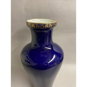 Sèvres, Large Blue Vase With Gilding Dated 1914. Manufacture Nationale De Sèvres