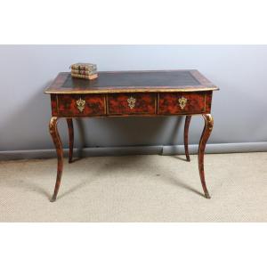 Late 18th Century Lacquered Desk
