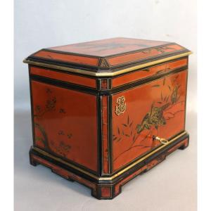 Cigar Cabinet With Japanese Decor From Maison Giroux In Paris