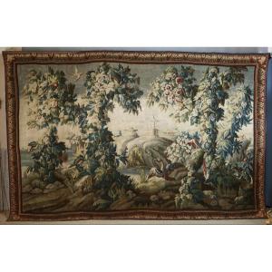 Large 18th-century Aubusson Tapestry