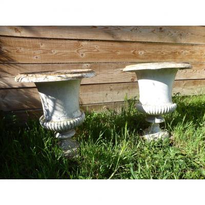 Pair Of Medici Vases Cast Iron XIX