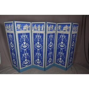 Screen In Grisaille On Blue Background