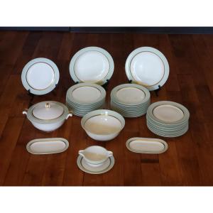 Limoges Vignaud 43-piece Porcelain Service