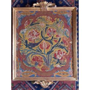 19th Century Petit Point Tapestry, Carved Gilded Wood Frame 1/