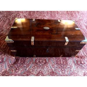 Circa 1800. Solid Mahogany Writing Case