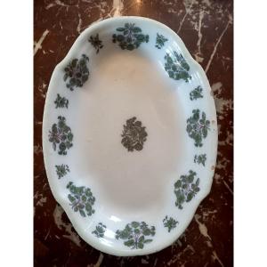 Moustiers XVIIIe. Manufacture d'Olerys . Deep Dish Decorated With Bouquet
